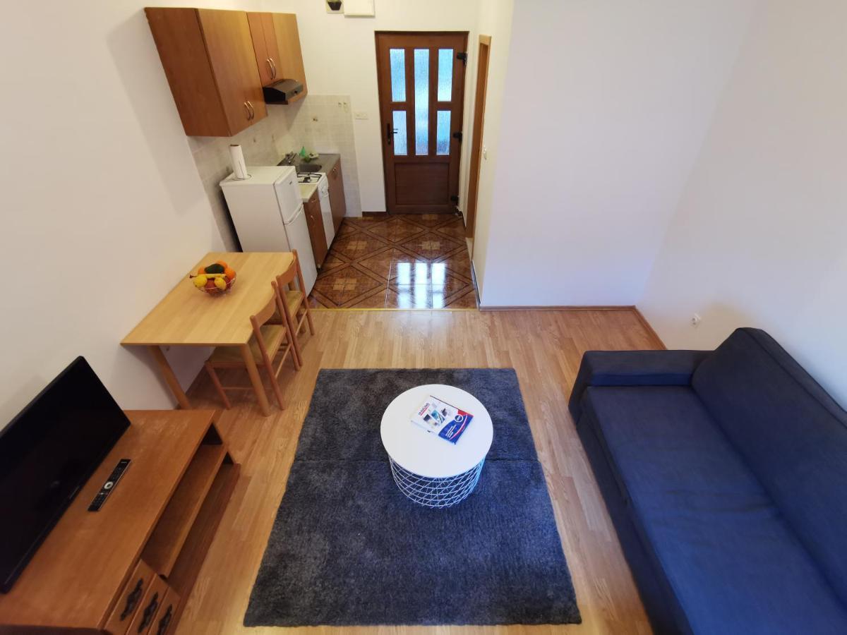 Uncle Apartment Makarská Exteriér fotografie